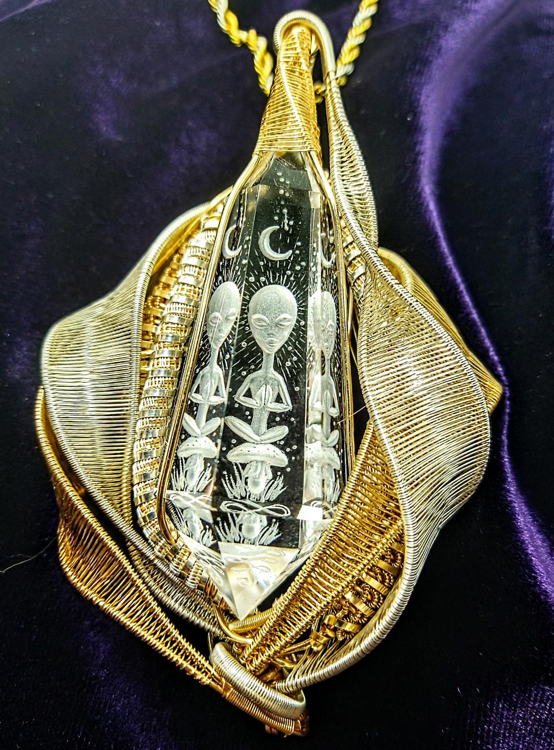 Starseed Vogel Amulet
